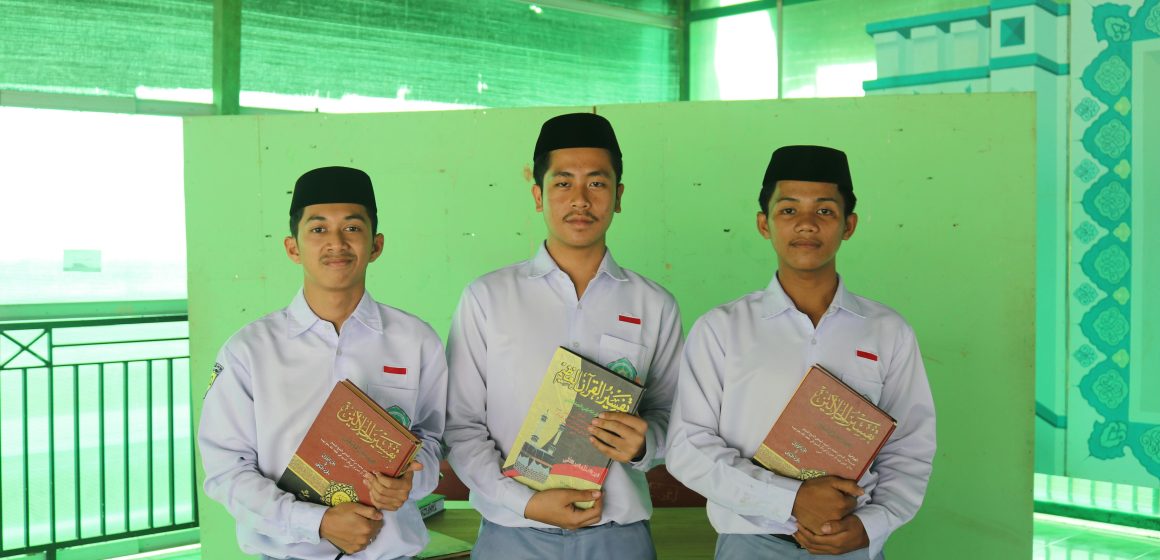 Effective Ways to Manage Student Loan Debt