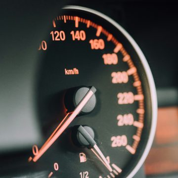 Pros and Cons of Buying vs Leasing a Car