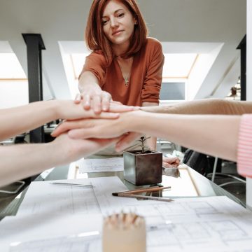 Easy Guide to Leadership and Management