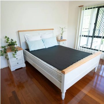 Why You’re Still Tired After 8 Hours of Sleep (And What Actually Helps)