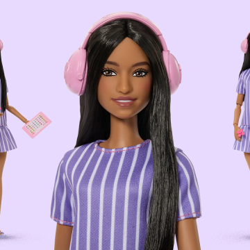 unnamed (5) Bridges Middle School Welcomes Mattel’s First Autistic Barbie Doll as Milestone for Representation