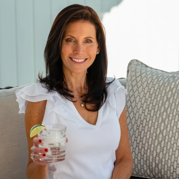 No Pour Decisions Here: Why This Women-Owned Tequila Is Worth Every Sip No Pour Decisions Here: Why This Women-Owned Tequila Is Worth Every Sip